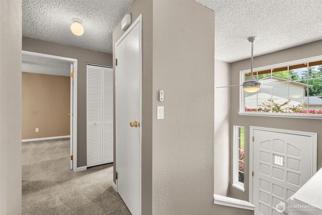 32007 226th Avenue SE, Kent, WA 98042