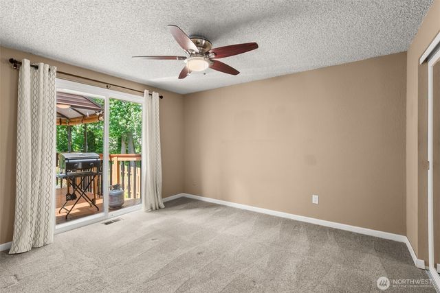 32007 226th Avenue SE, Kent, WA 98042