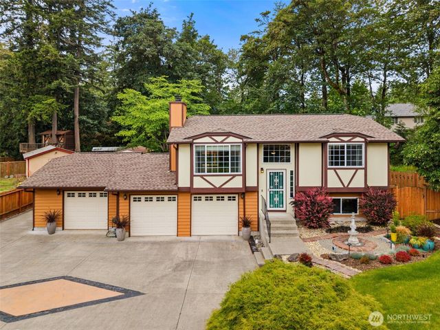 32007 226th Avenue SE, Kent, WA 98042