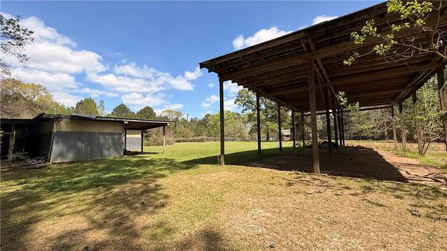 39 RICE Lane, Dry Prong, LA 71423