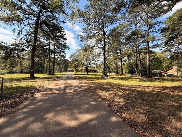 39 RICE Lane, Dry Prong, LA 71423