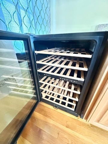 220 Parkland Avenue, Lynn, MA 01905