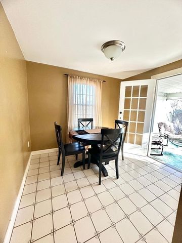 220 Parkland Avenue, Lynn, MA 01905