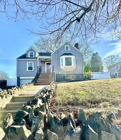 220 Parkland Avenue, Lynn, MA 01905