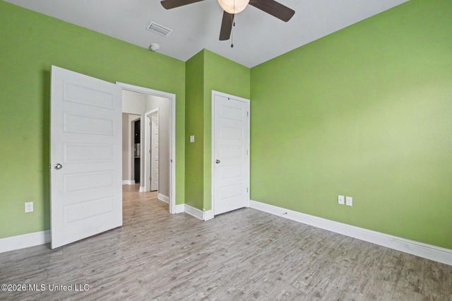 109 Clear Springs Circle, Ocean Springs, MS 39564