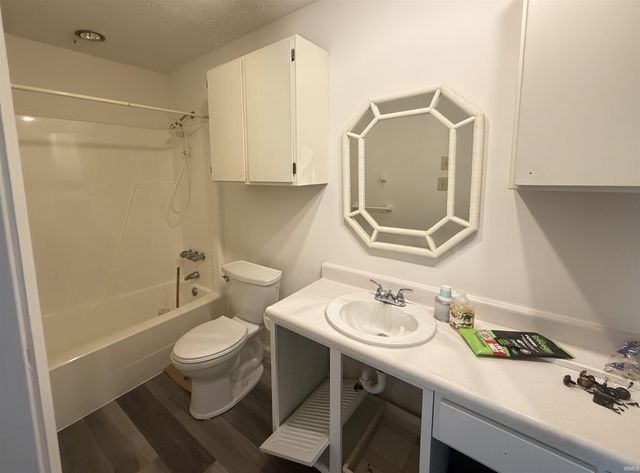 1171 E Carnaby Street, Bloomington, IN 47401