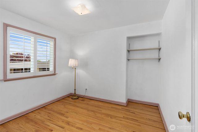 16604 11th Avenue SW, Burien, WA 98166