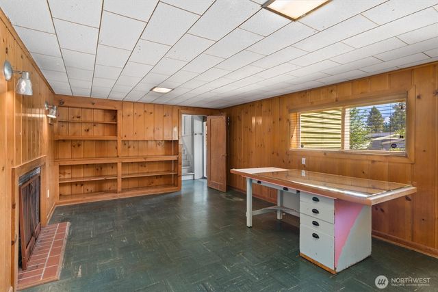 16604 11th Avenue SW, Burien, WA 98166
