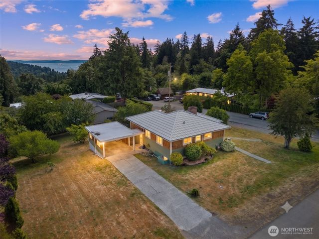 16604 11th Avenue SW, Burien, WA 98166