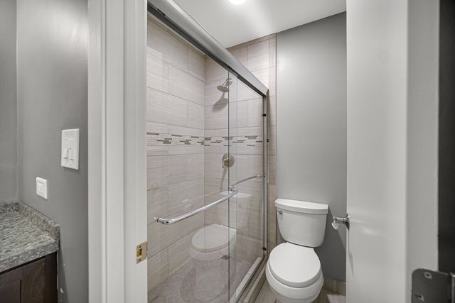 1066 SHERMER Road 11, Northbrook, IL 60062