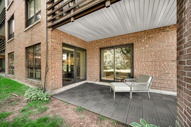 1066 SHERMER Road 11, Northbrook, IL 60062