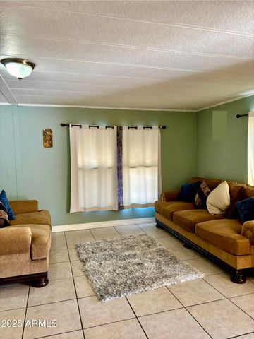 5207 N Black Canyon Highway 18, Phoenix, AZ 85015