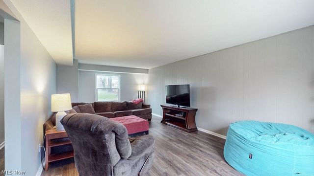 3415 Hanover Drive, Kent, OH 44240