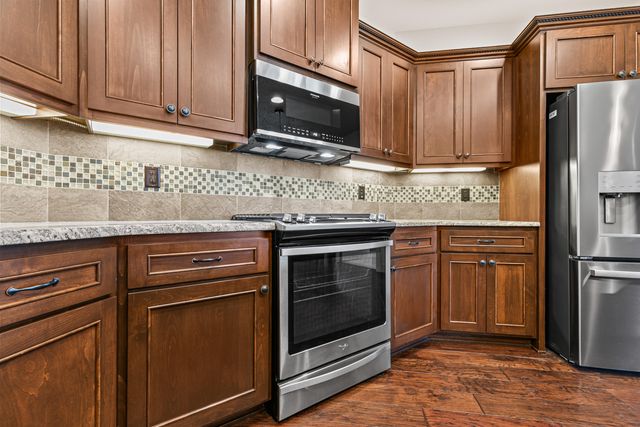 545 Bridge Creek Drive, Central Point, OR 97502