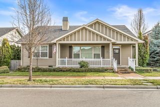 545 Bridge Creek Drive, Central Point, OR 97502