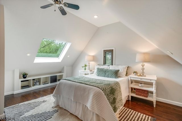 43 Pine St, Millburn Twp., NJ 07041