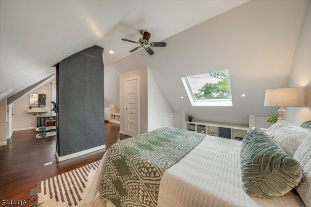 43 Pine St, Millburn Twp., NJ 07041