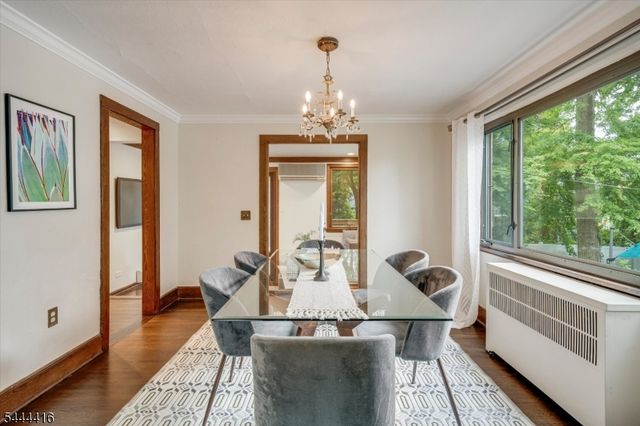 43 Pine St, Millburn Twp., NJ 07041