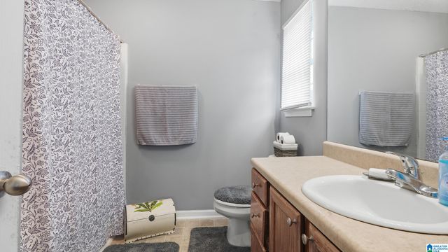 5223 GAYLE LANE, Hueytown, AL 35023