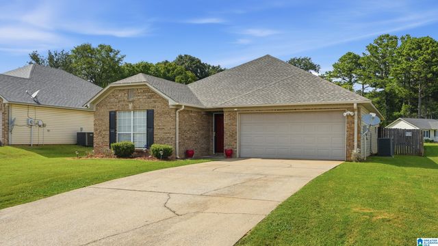 5223 GAYLE LANE, Hueytown, AL 35023