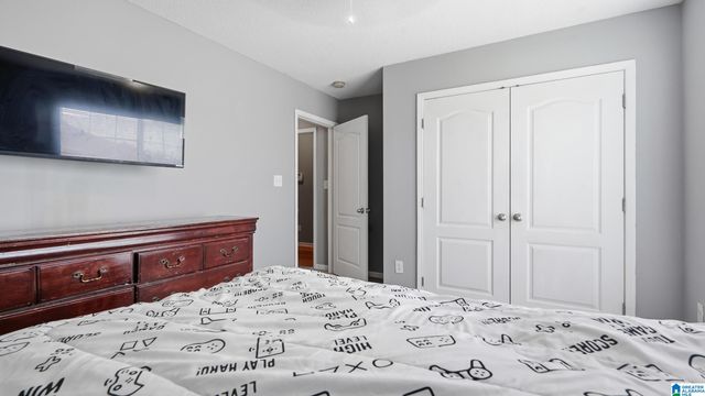 5223 GAYLE LANE, Hueytown, AL 35023