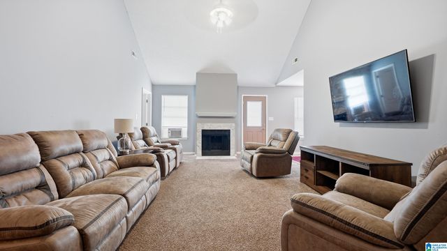 5223 GAYLE LANE, Hueytown, AL 35023