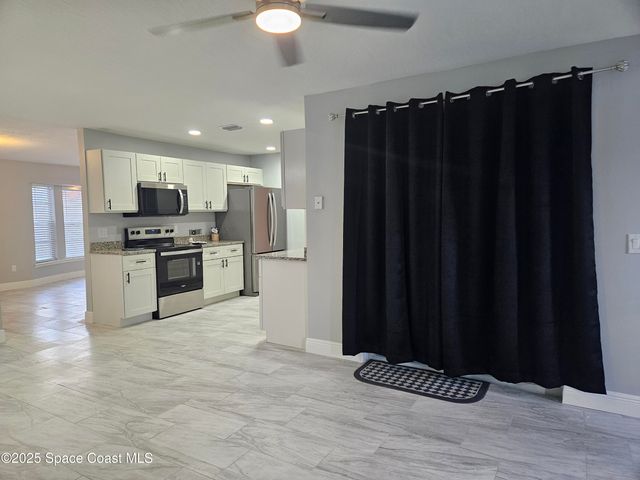 901 Falconer Street NW, Palm Bay, FL 32907