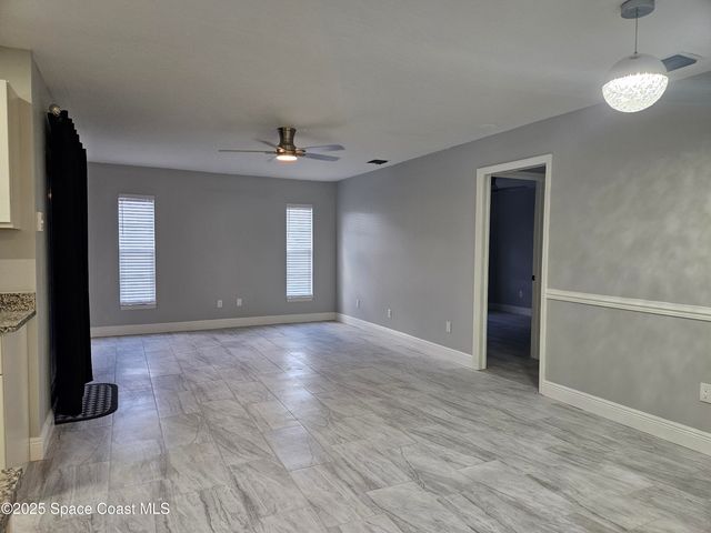 901 Falconer Street NW, Palm Bay, FL 32907