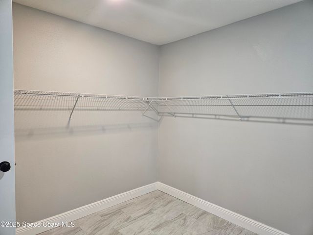 901 Falconer Street NW, Palm Bay, FL 32907