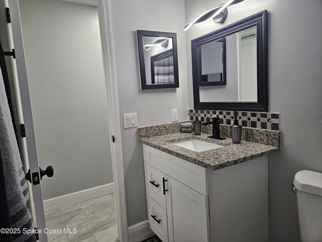 901 Falconer Street NW, Palm Bay, FL 32907