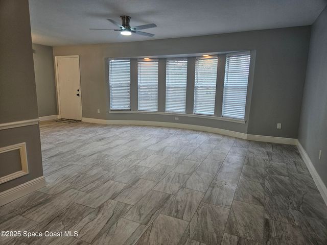 901 Falconer Street NW, Palm Bay, FL 32907