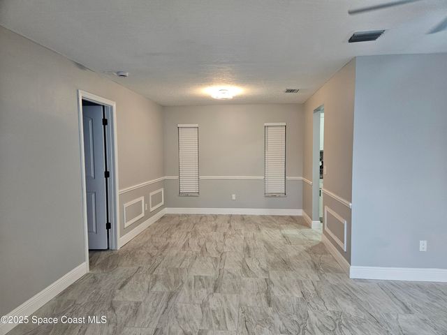 901 Falconer Street NW, Palm Bay, FL 32907