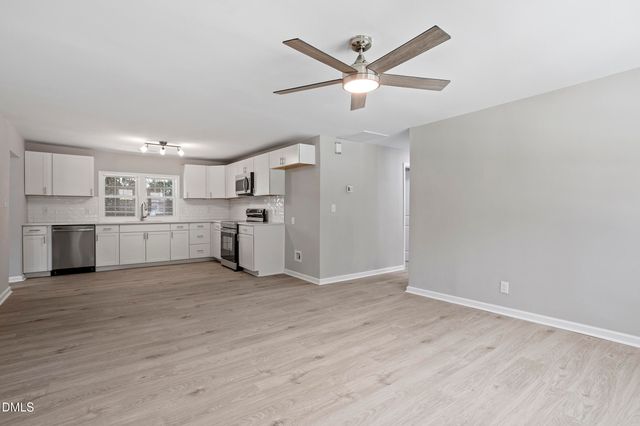 604 E Townsend Street, Dunn, NC 28334