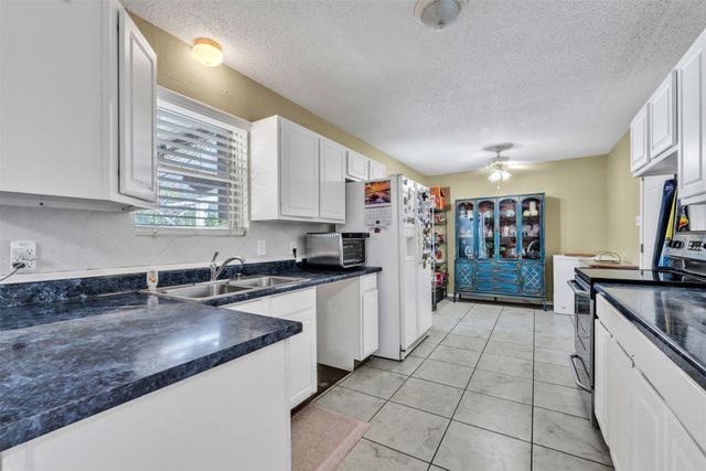 329 Lorene Street, Burleson, TX 76028