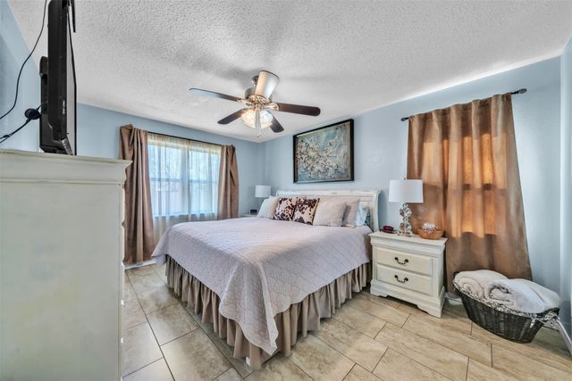 329 Lorene Street, Burleson, TX 76028