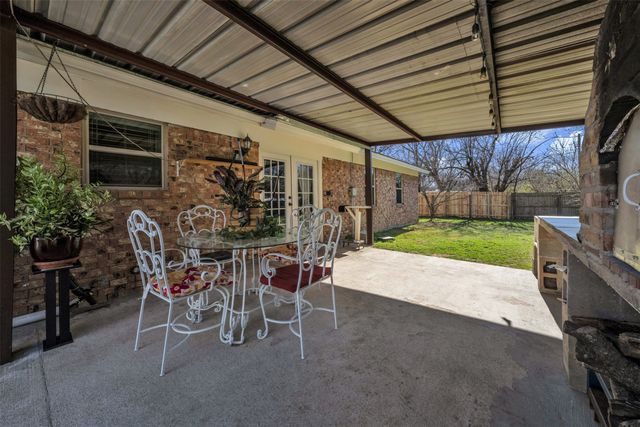 329 Lorene Street, Burleson, TX 76028