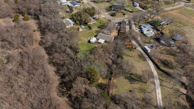 329 Lorene Street, Burleson, TX 76028