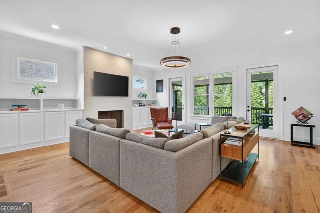 3110 Skyland Drive NE, Chamblee, GA 30341