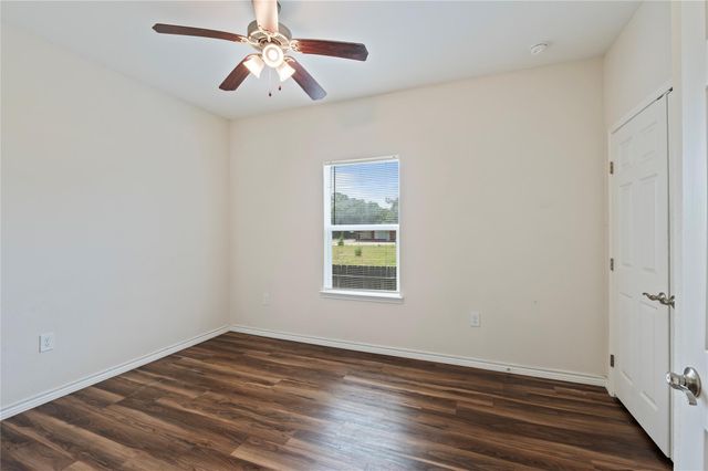 1125 Lake Road, La Marque, TX 77568
