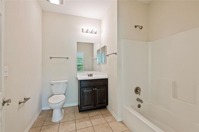 1125 Lake Road, La Marque, TX 77568