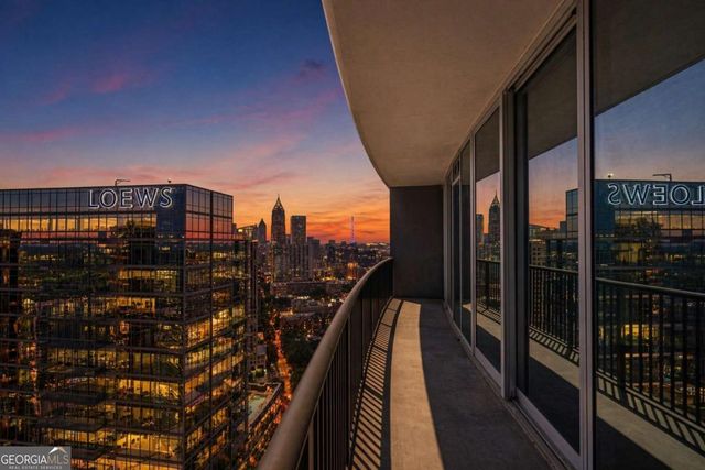 1080 Peachtree Street NE 3304, Atlanta, GA 30309