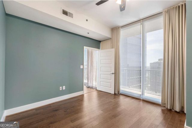 1080 Peachtree Street NE 3304, Atlanta, GA 30309