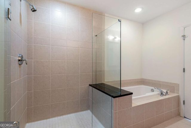 1080 Peachtree Street NE 3304, Atlanta, GA 30309