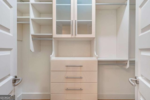 1080 Peachtree Street NE 3304, Atlanta, GA 30309