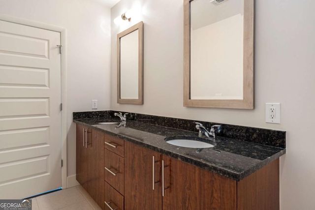 1080 Peachtree Street NE 3304, Atlanta, GA 30309