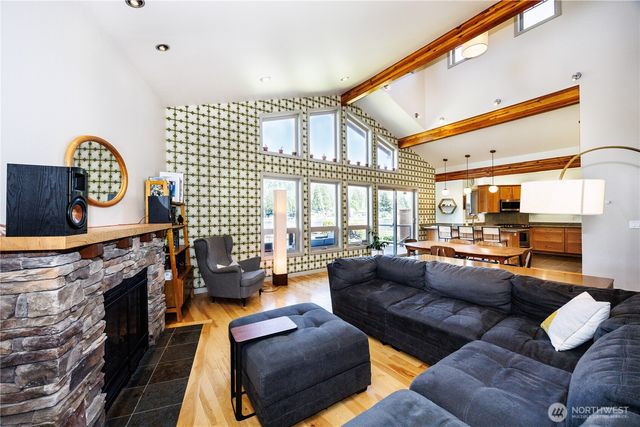 246 Shallow Shore Road, Bellingham, WA 98229