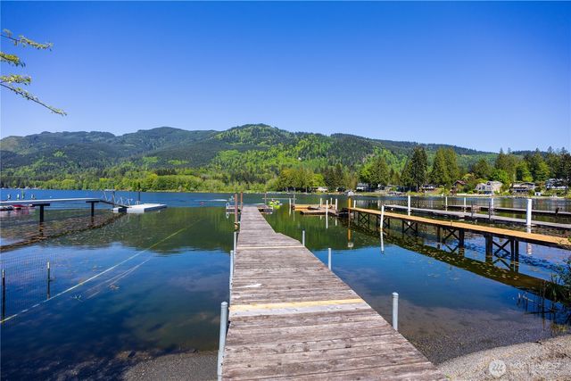 246 Shallow Shore Road, Bellingham, WA 98229