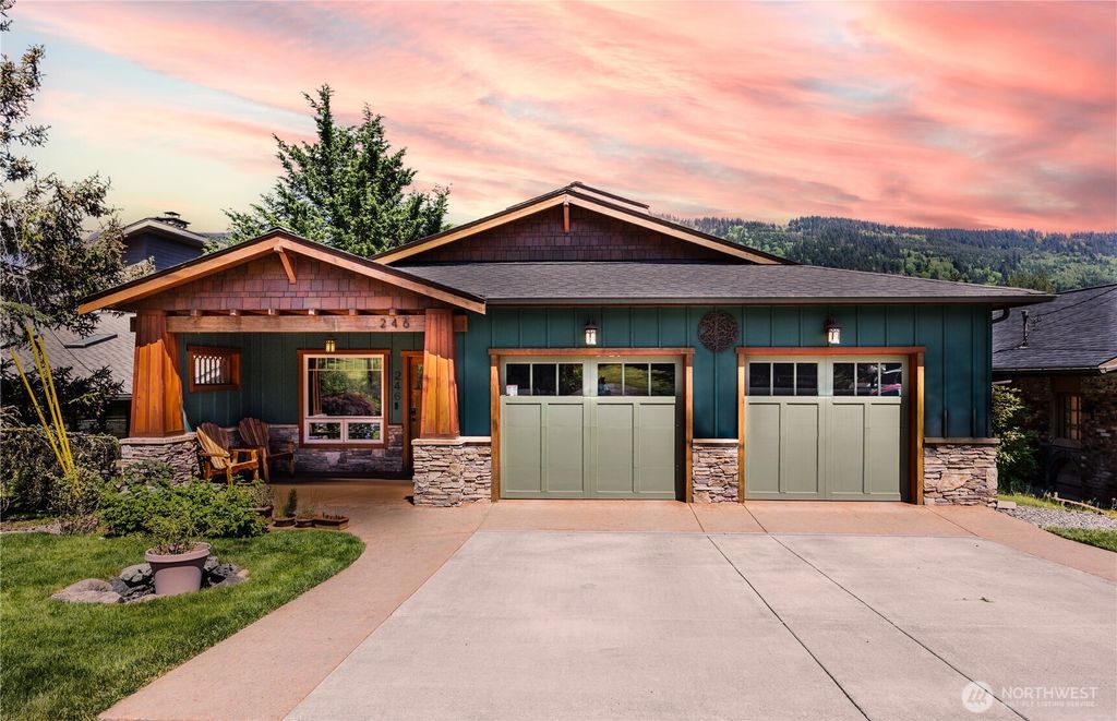 246 Shallow Shore Road, Bellingham, WA 98229