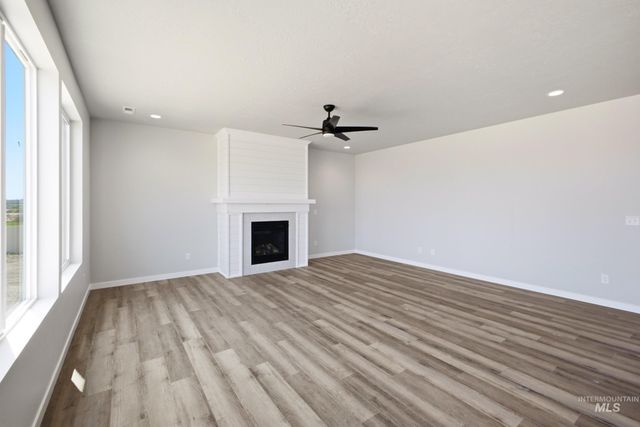 4251 E Rincon Dr, Meridian, ID 83642