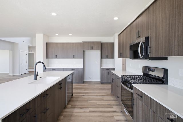 4251 E Rincon Dr, Meridian, ID 83642